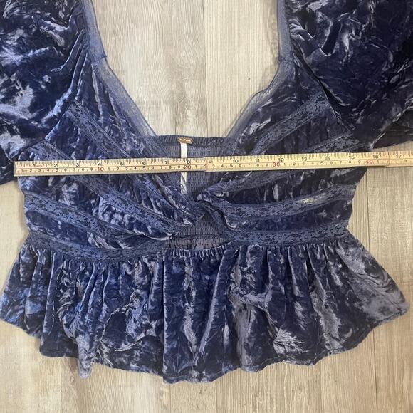 Free People Yours Truly velvet peplum top in purplish/blue size Medium - Picture 7 of 15